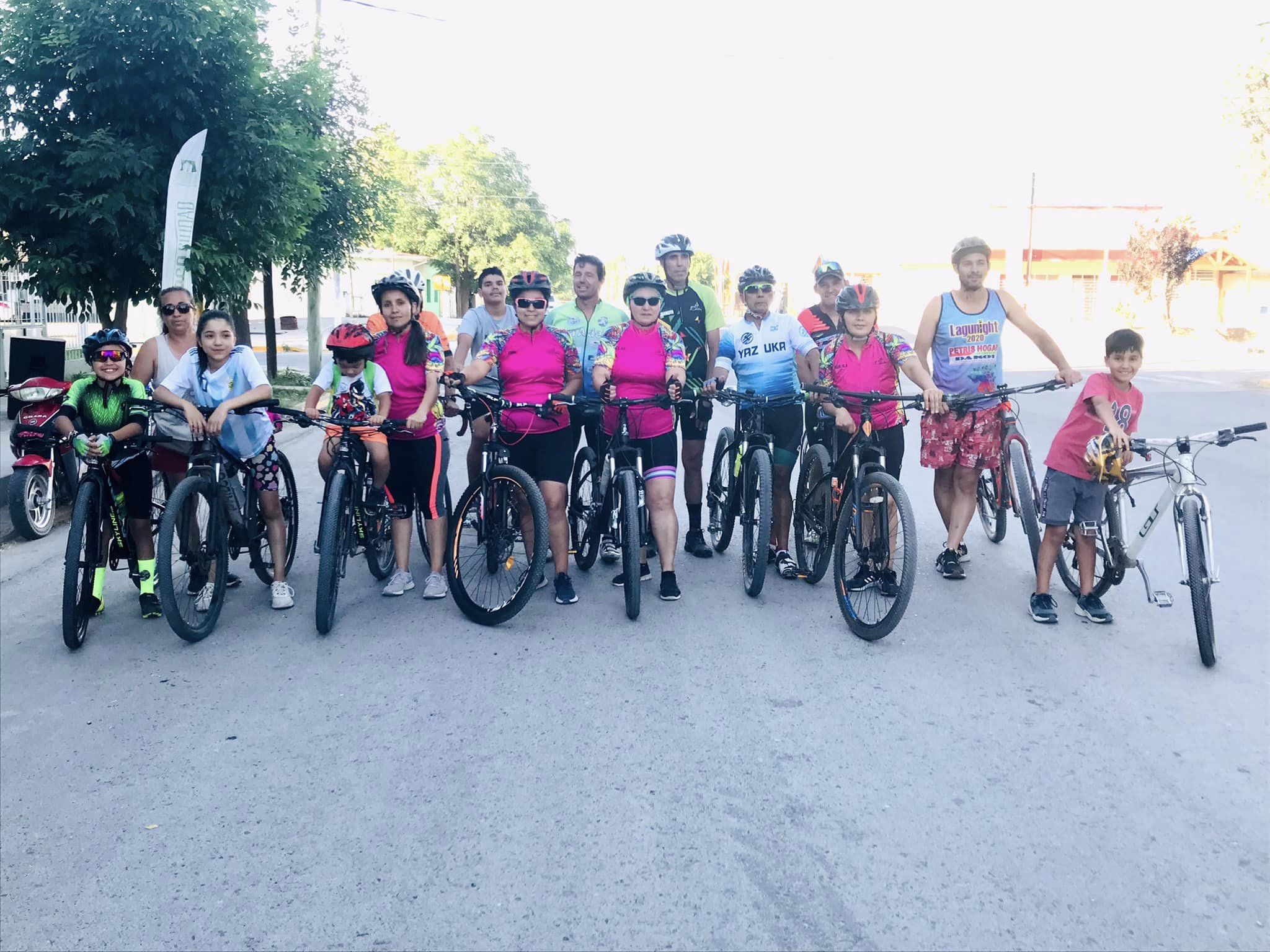 Huergo celebró con una bicicleteada el Día Nacional del Ciclista