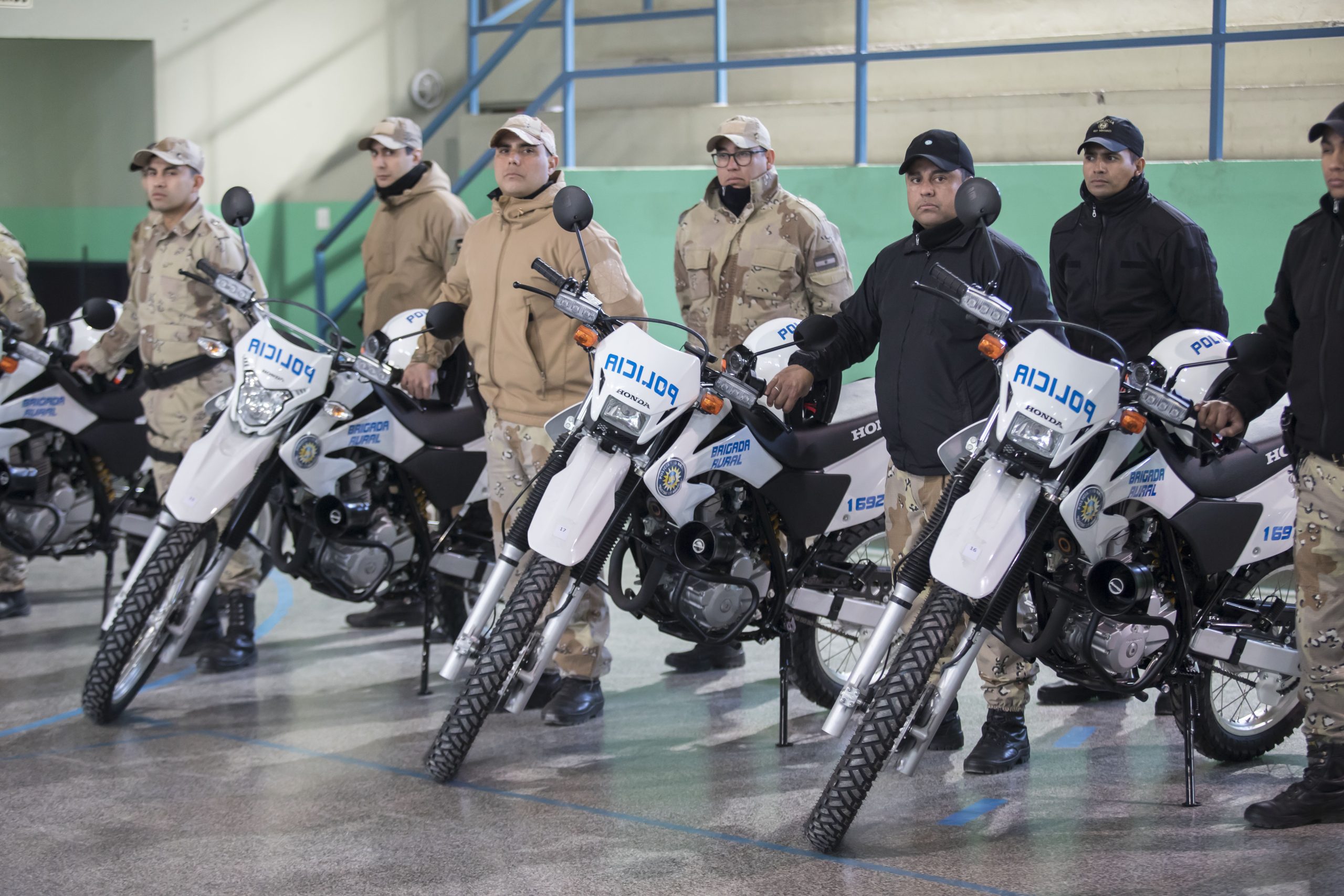De las 20 nuevas motos para la Policía, 2 llegarán a Regina y 2 a Huergo