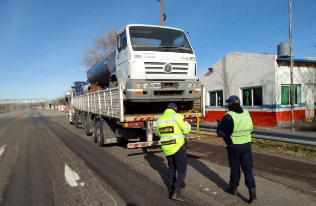 Secuestran en Chichinales un camión que está ligado a causas de Cristina Kirchner