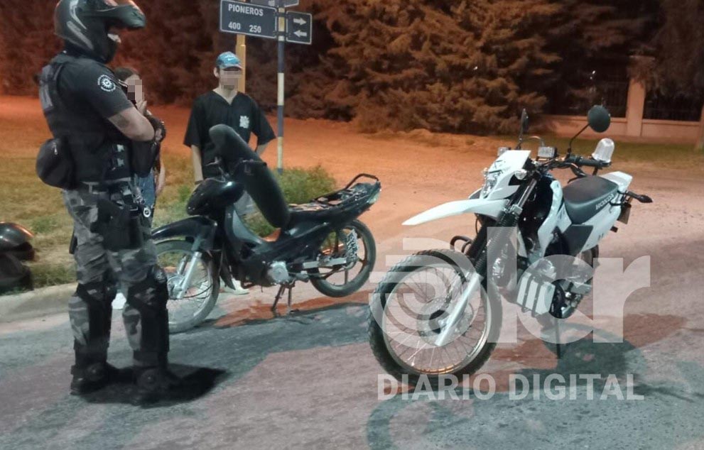 Con modificaciones recuperan una moto que había sido robada en Huergo