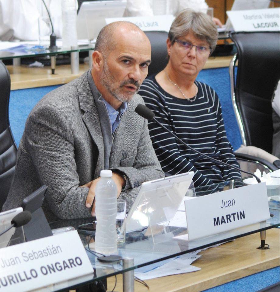 Martín: «El Gobierno Provincial se niega a informar si hay empleados públicos cobrando planes sociales»