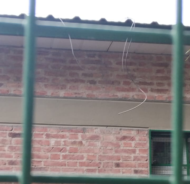 Cortaba cables en la escuela de 25 de Mayo y fue detenido