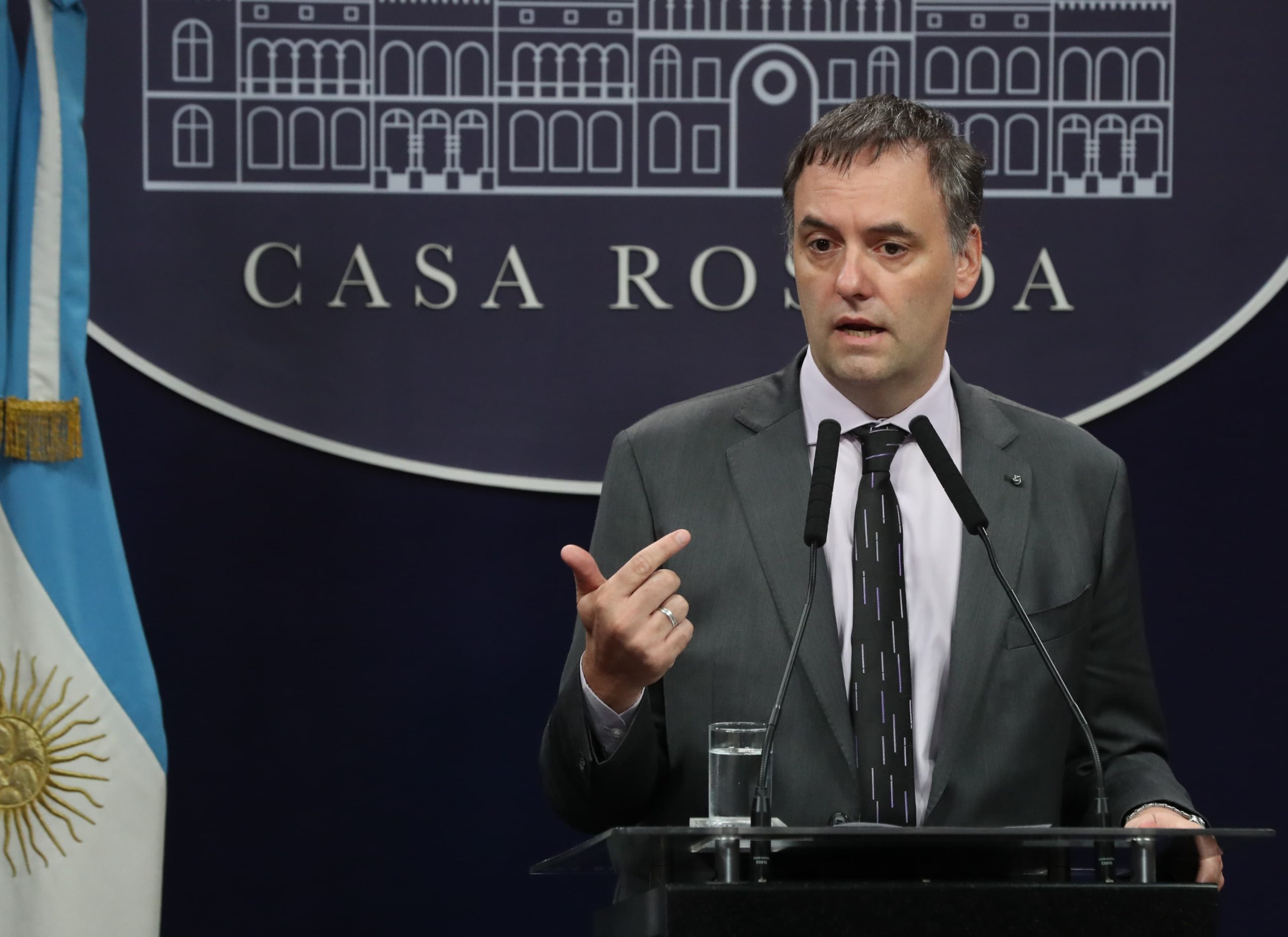 Adorni: “El éxito del superávit fiscal es fruto del descomunal esfuerzo que están haciendo todos los argentinos”