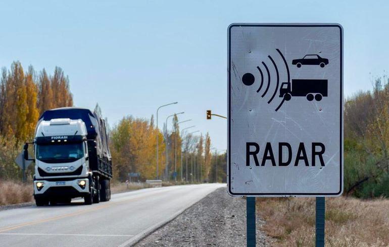 Radares: No se deben pagar las multas