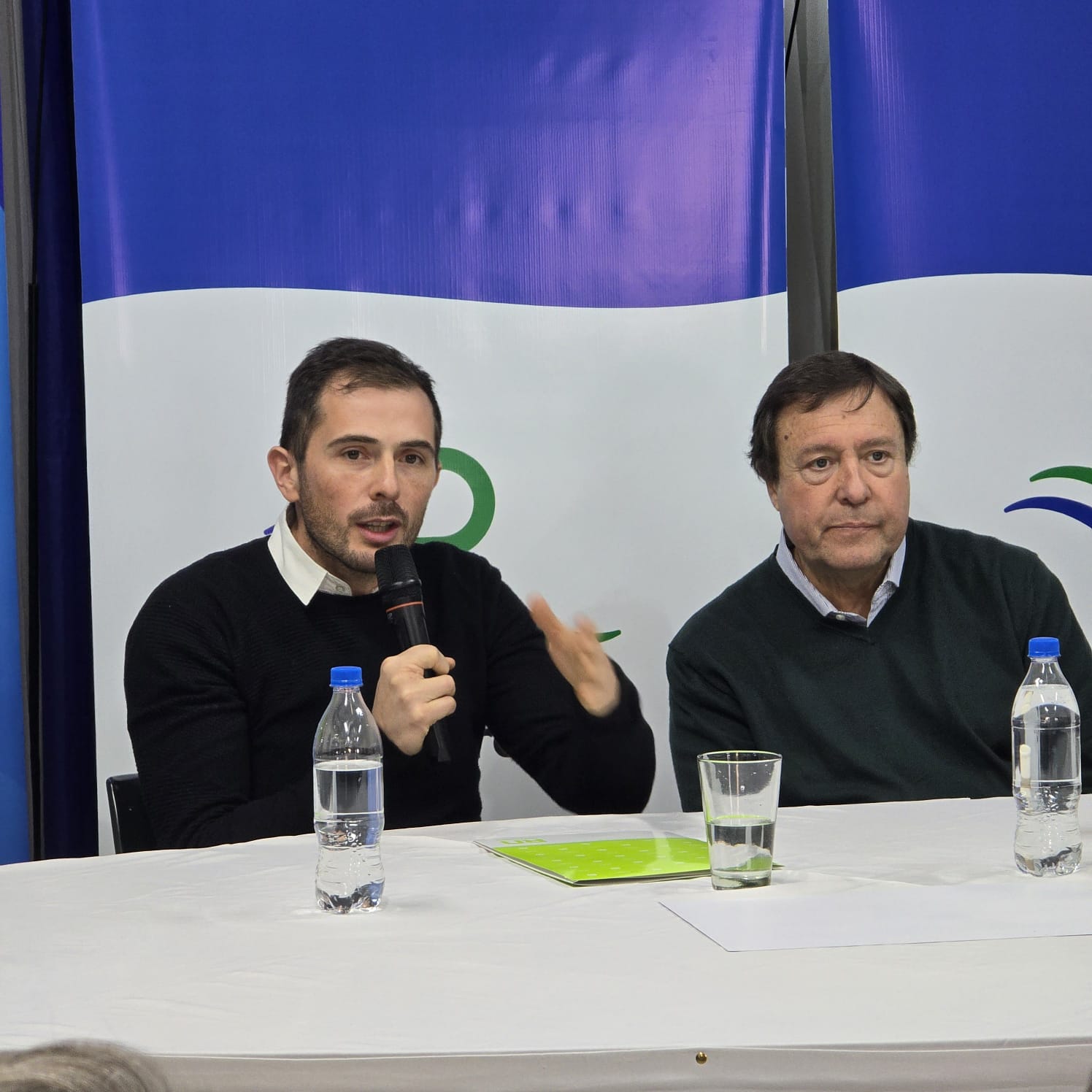 Iniciaran recambio de redes de agua potable para asfaltar calles en Godoy