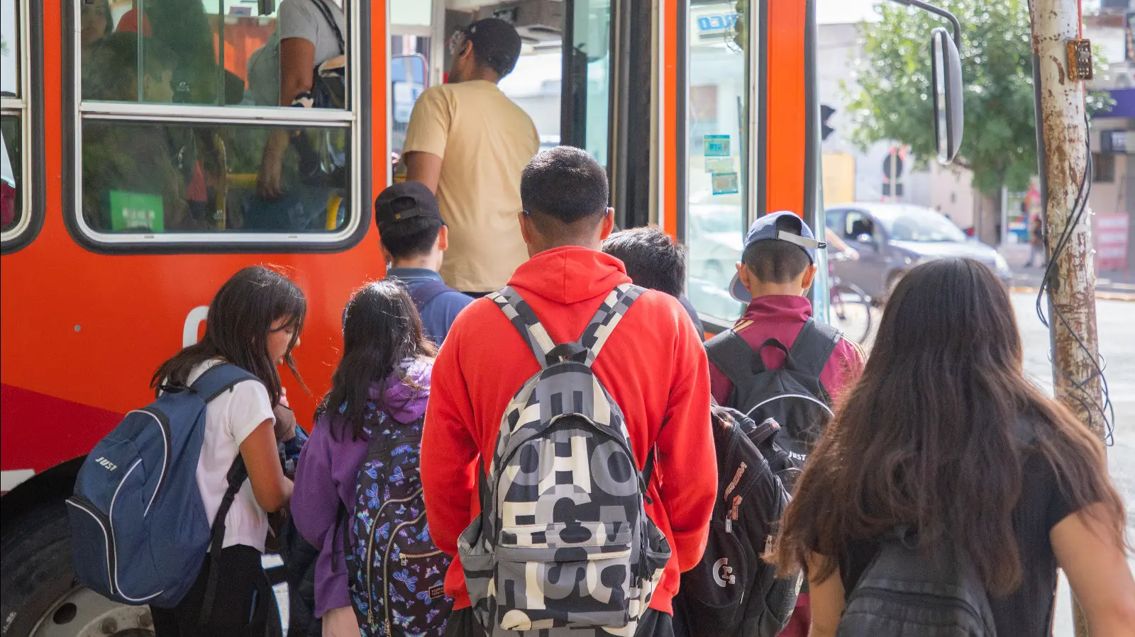 Boleto estudiantil: enterate cómo acceder y aprovechar el descuento para transporte