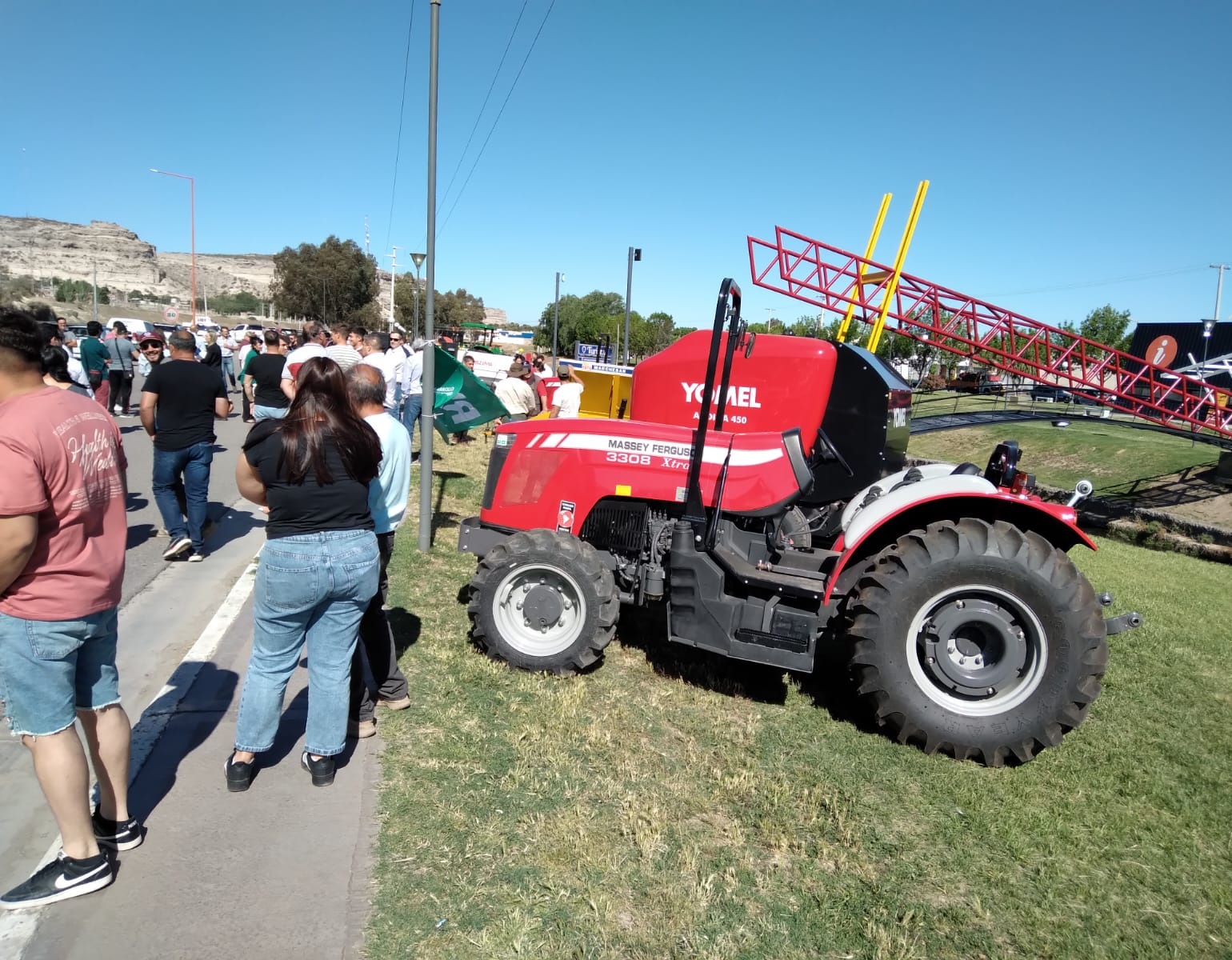 Weretilneck ratificó el destino productivo de Río Negro con la entrega de herramientas