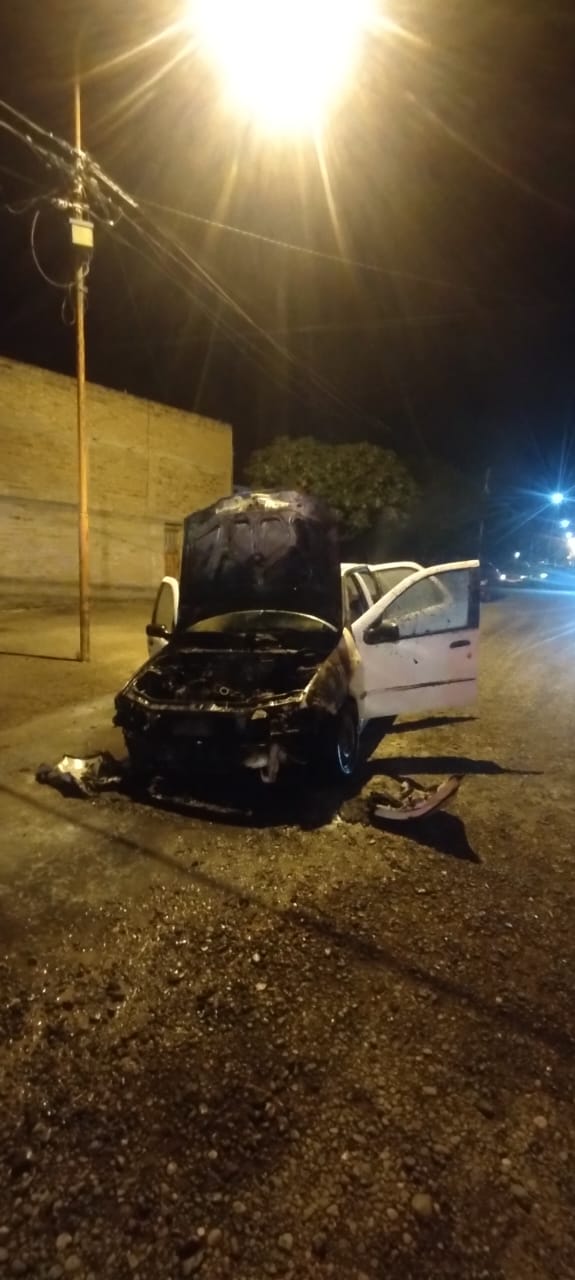 Otro incendio de auto: conocé la causa