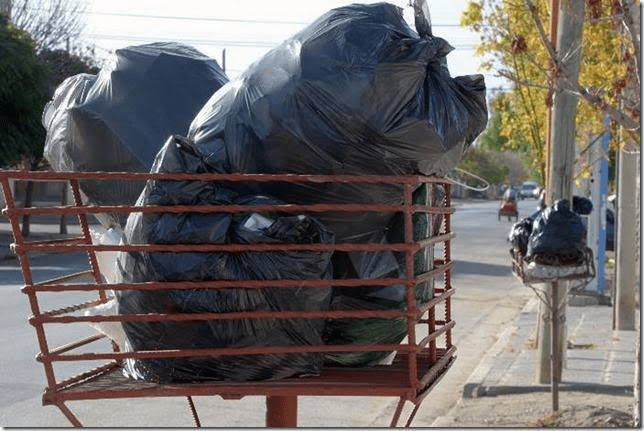 Feriado XXL: cómo será este viernes la recolección de residuos en el Alto Valle Este