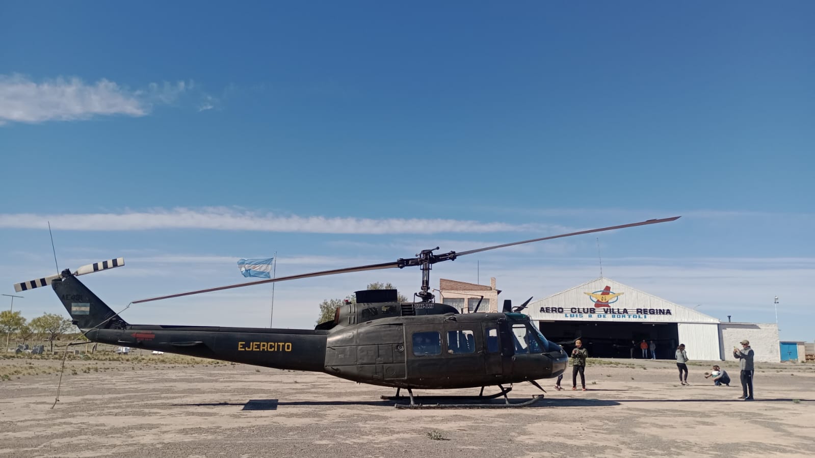 Un helicóptero militar sobrevoló Regina, cuál es el motivo