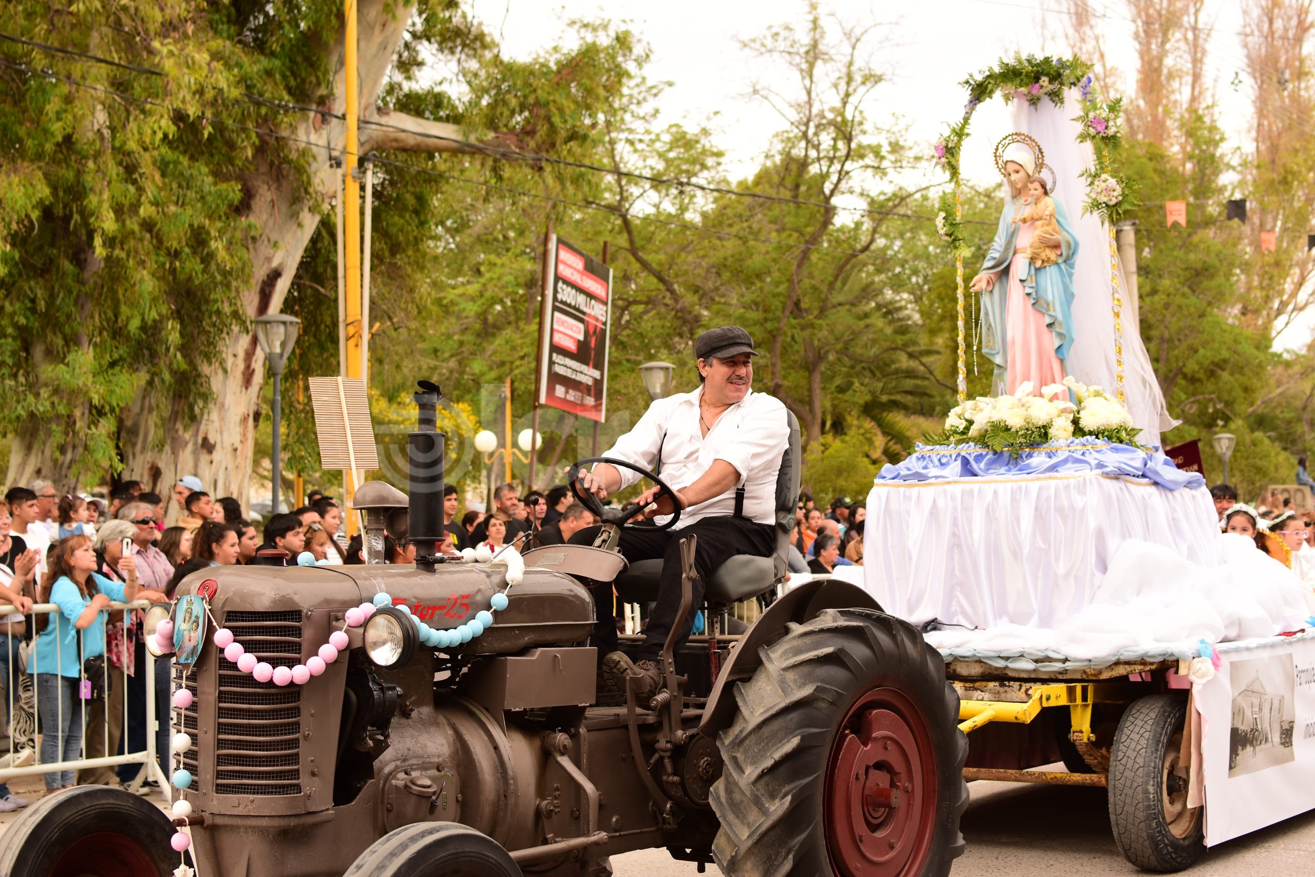 Mañana se anunciarán los ganadores de las carrozas: ¿cuál es tu preferida?